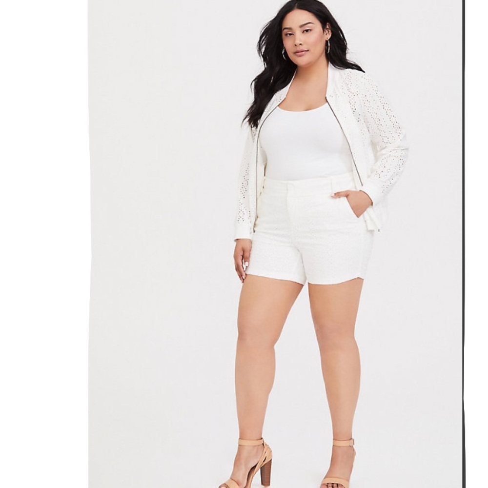 Torrid White Eyelet Shorts